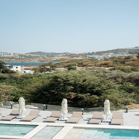 גומושלוק Astrid Hotel מראה חיצוני תמונה